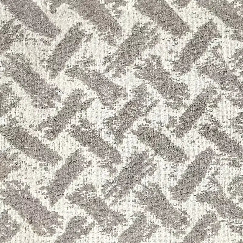 Poltrona di design con schienale e braccioli imbottiti