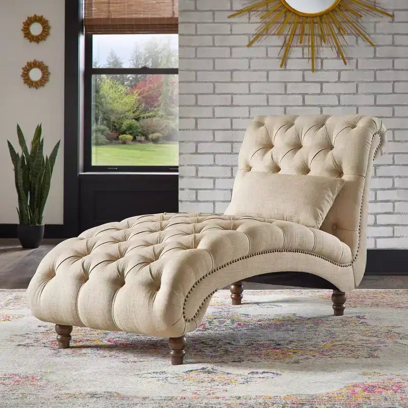 Chaise longue trapuntata con struttura in legno massello