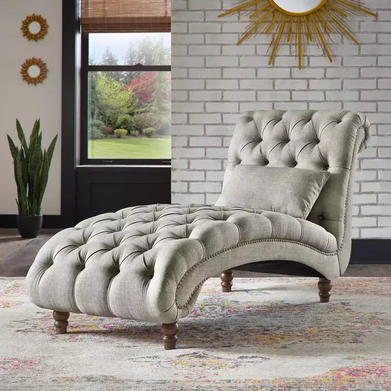 Chaise longue trapuntata con struttura in legno massello