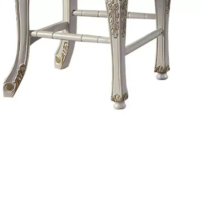 Sedia da pranzo altezza bancone – Imbottita, schienale alto con borchie decorative