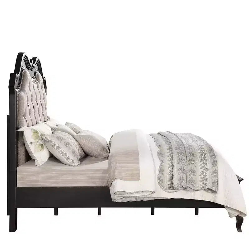 Letto Queen – Rivestimento in lino beige, struttura in legno, design capitonné