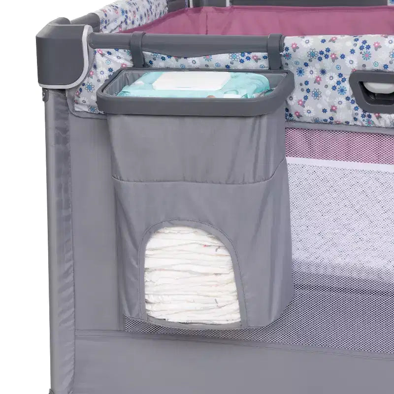 Box per bambini con culla a dondolo
